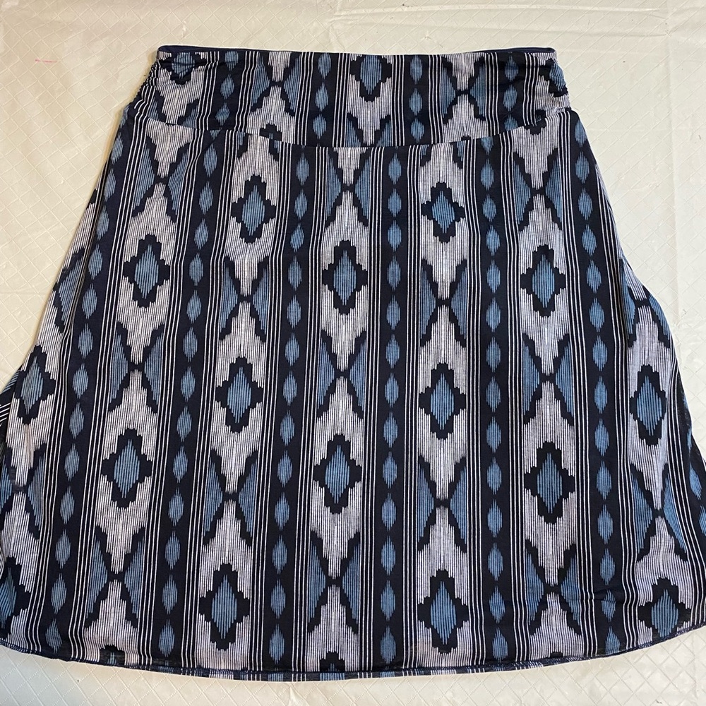 Tranquility by Colorado Clothing Navy and Gray A-Line reversible Skirt medium